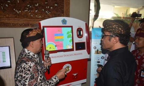 Denpasar Pimpin Revolusi Digital Bali dengan Anjungan Dukcapil Mandiri Pertama dari ROBICO