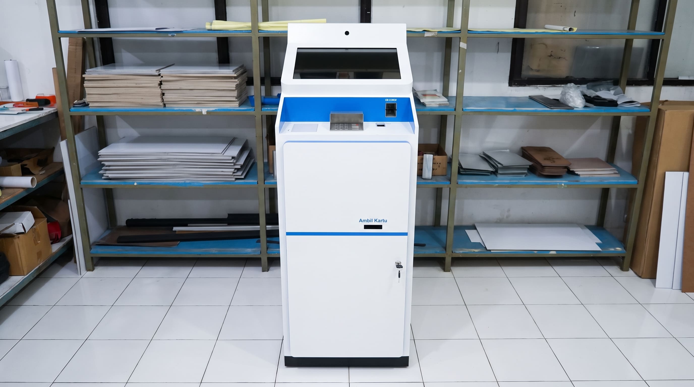 Transformasi Layanan Perbankan Masa Depan: Pengadaan Kiosk Card Dispenser PT Samudera Informasi Indonesia